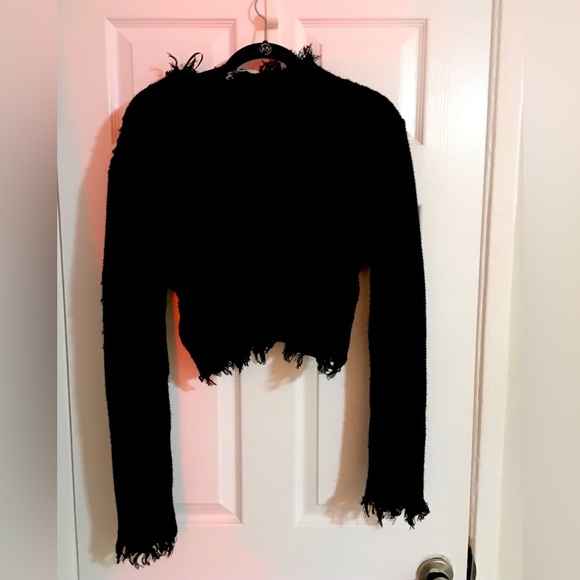 Other - Crop frayed black sweater